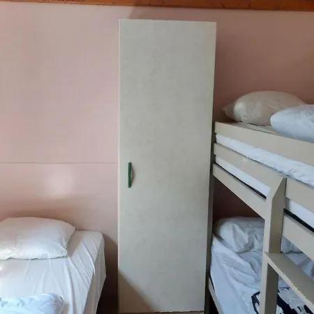 Familial - Terrasse, 2 Chambres, Jusqu'a 5 Pers. - Api-1-52-751 *